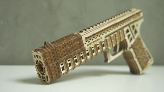 Defenders Gun - Mekanisk 3D træmodel