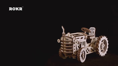 Traktor - Mekanisk 3D træmodel